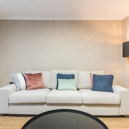 Apartment Lyc 149 Homes *